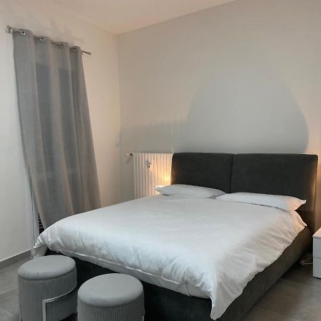 Appartamento Al Ponte Coperto Pavia Eksteriør billede